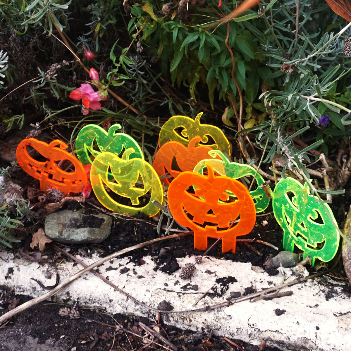 Garden Décor Ornament Stakes Set of 3 'Halloween Pumpkins'