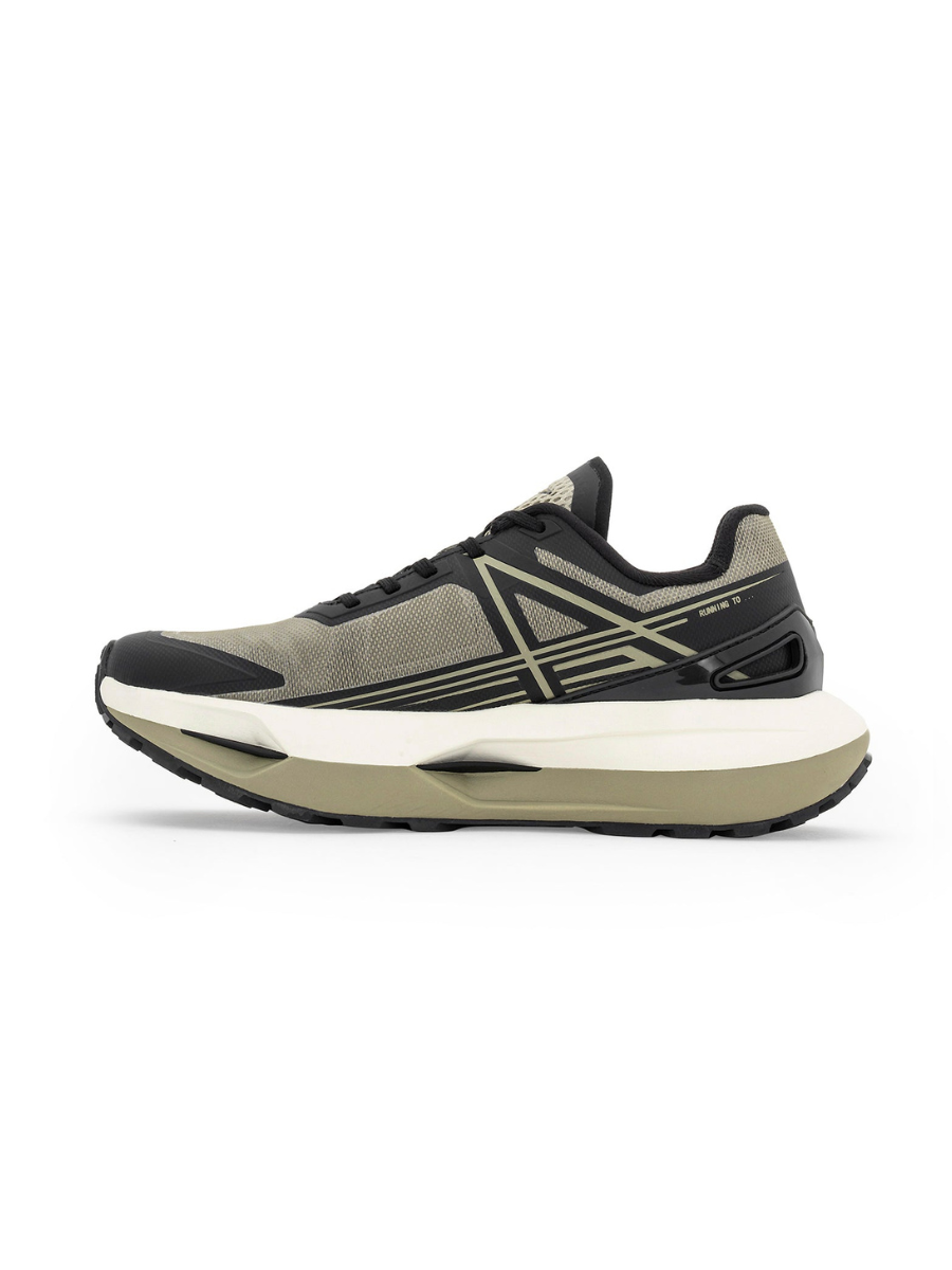 RedTape Mens Impact Resistant Gym Trainers