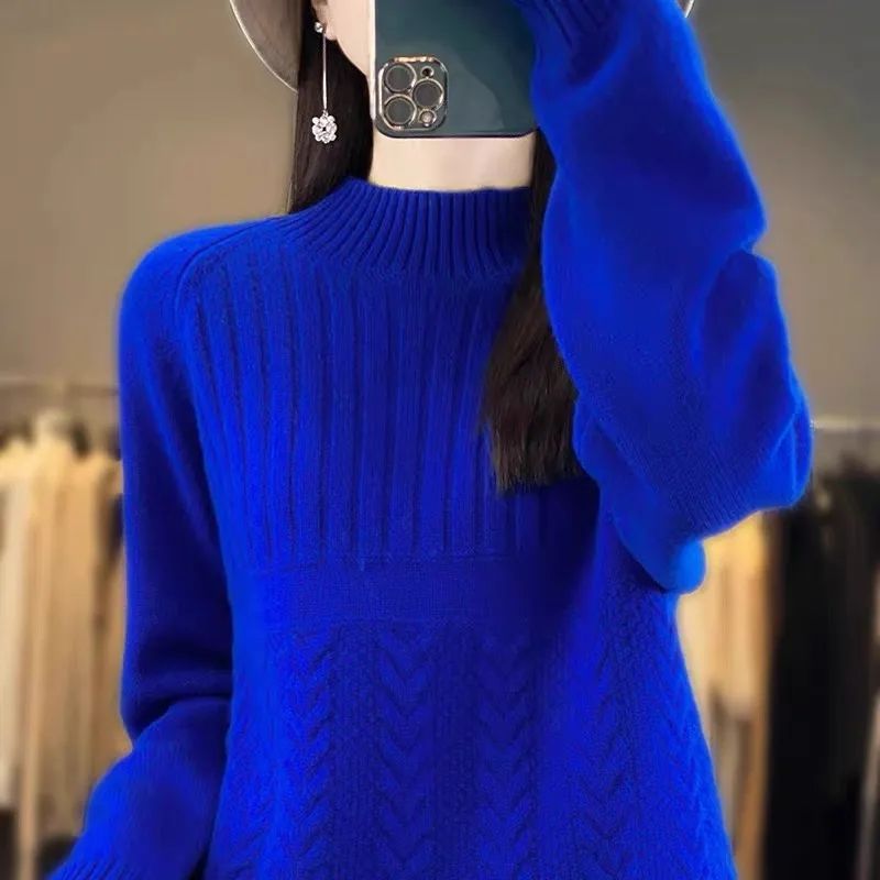 Loose-fitting Women's Turtleneck Base Sweater For Outerwear