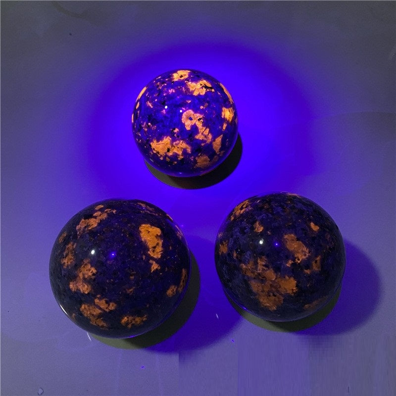 Rough Stone Polished Halloween Fire Spirit Stone Ball Children's Day Gift Home Decoration