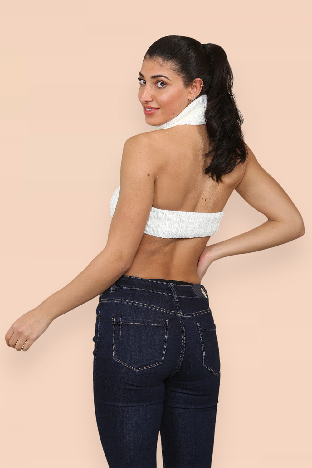 High Neck Roll Knitted Backless Front Cropped Top