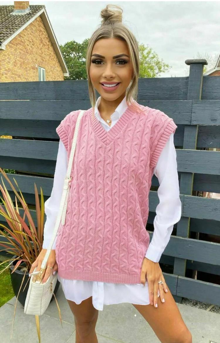 Women's Cable Knit Sleeveless Vest
