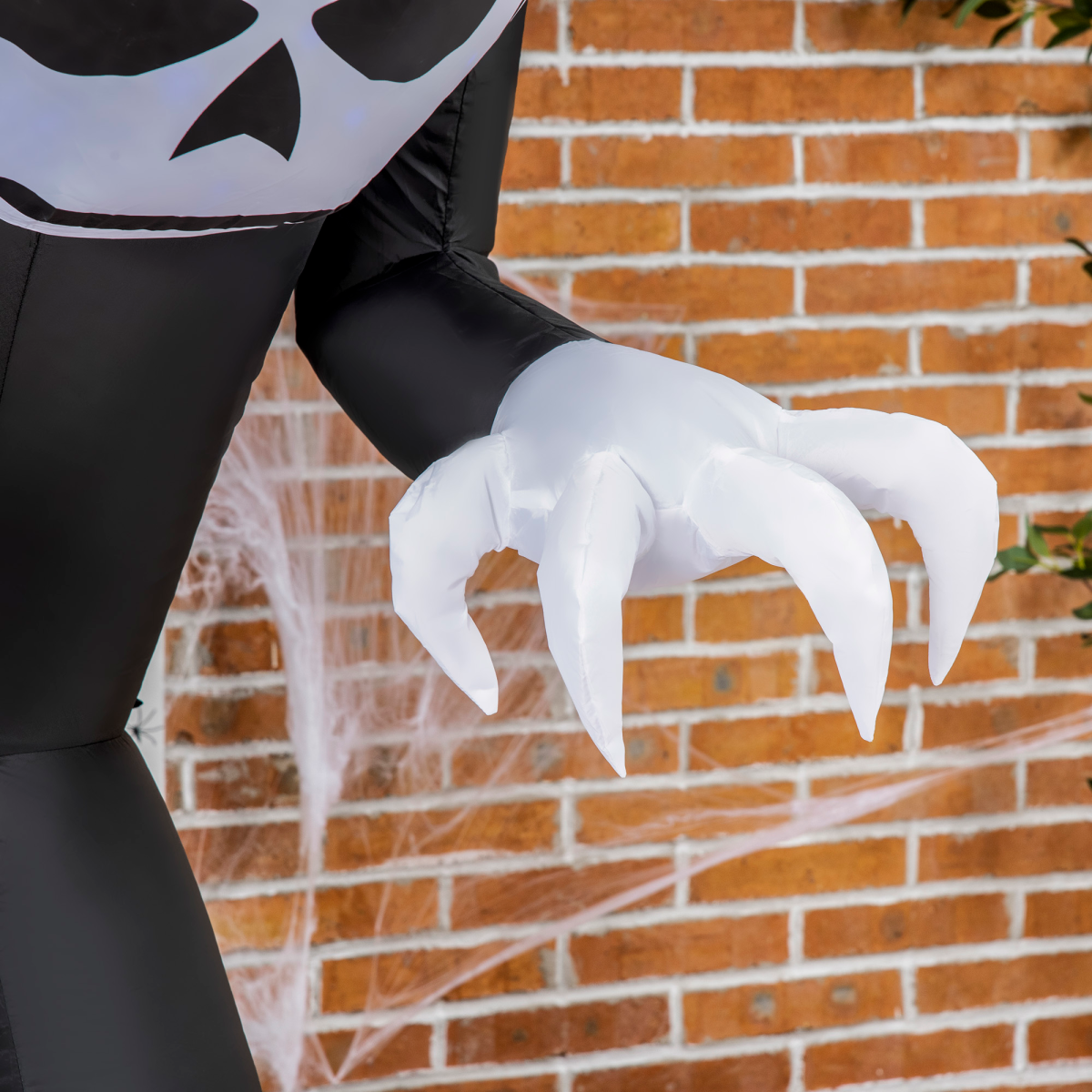 7FT Inflatable Halloween Ghost Horns with LED Flame Effect Outdoor Display