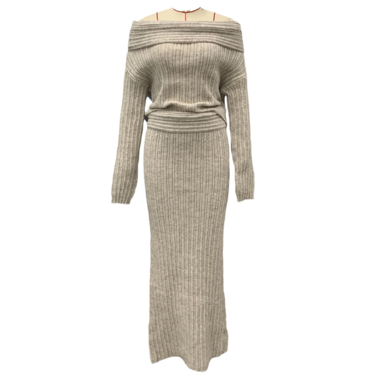 Women’s Winter Knitted Two-Piece Set – Off-Shoulder Sweater & Slim Skirt