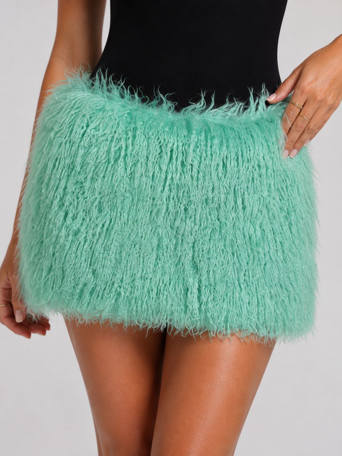 Side Zip-Up Fluffy Mini Skirt