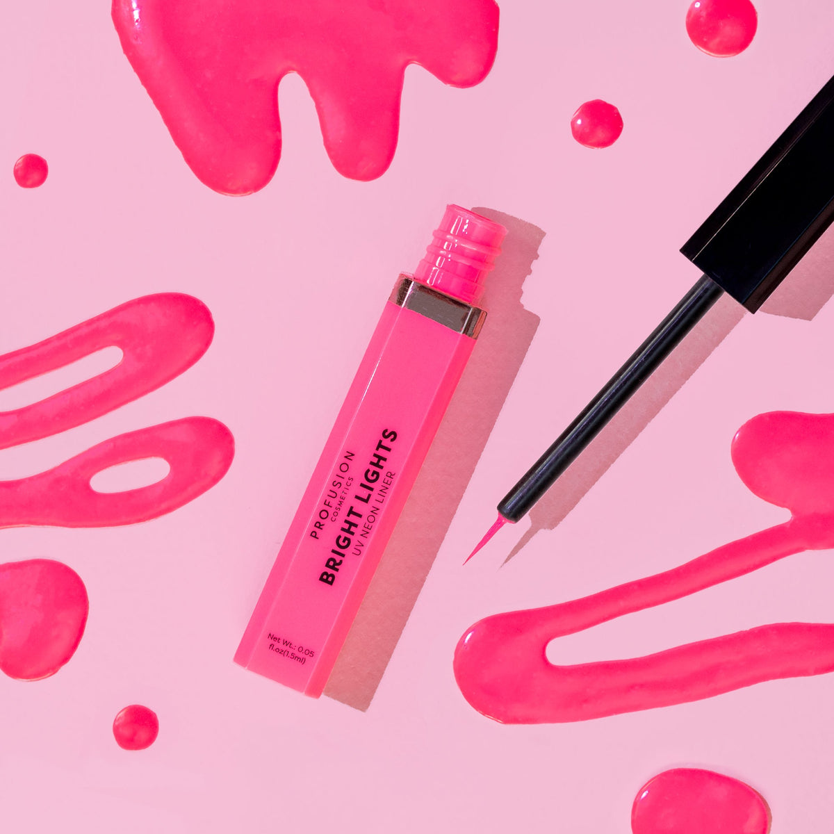 Bright Lights | Neon eyeliner